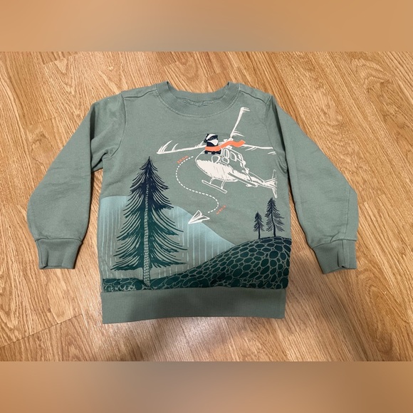 Carter’s Green Kids' Sweater with Skiing Design (Size 3T) - Picture 2 of 5